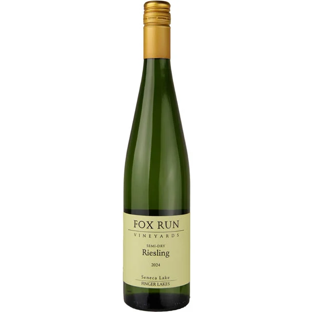Fox Run Semi Dry Riesling / 750 ml