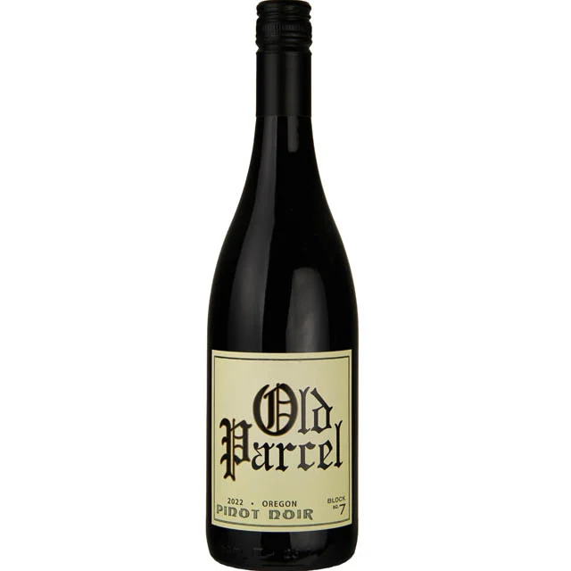 Old Parcel Pinot Noir / 750mL