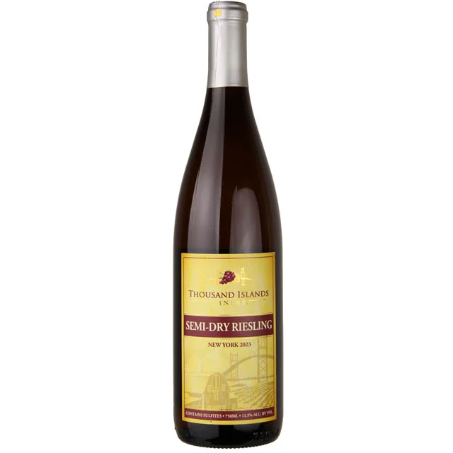 Thousand Islands Winery Semi Dry Riesling / 750 ml
