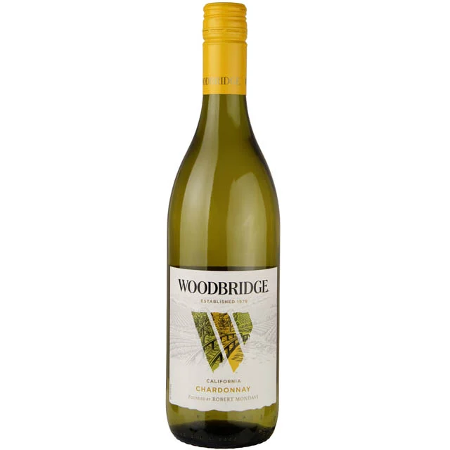 Woodbridge by Robert Mondavi Chardonnay / 750 ml
