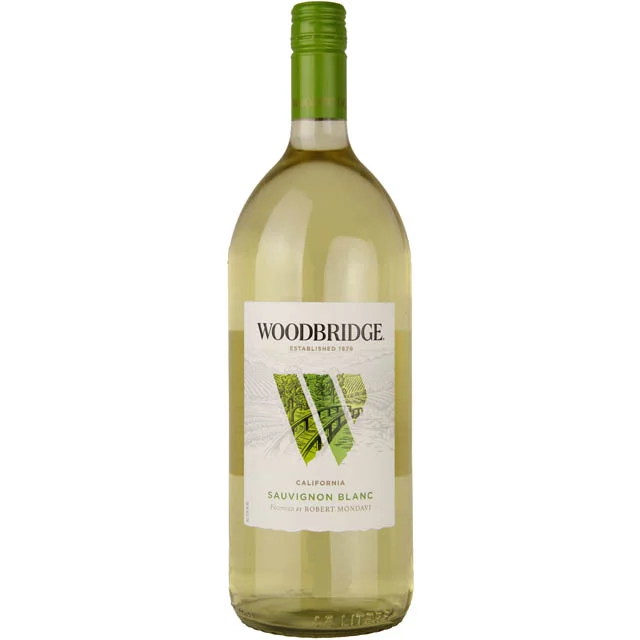 Woodbridge by Robert Mondavi Sauvignon Blanc / 1.5 Ltr