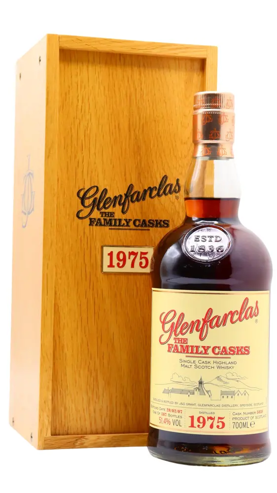 Glenfarclas - 31 year old The Family Casks #5038 1975 Whisky 70cl 51.4% ABV